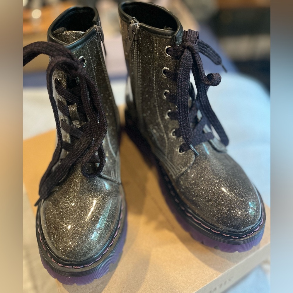 Steve Madden Pewter Glitter high tops